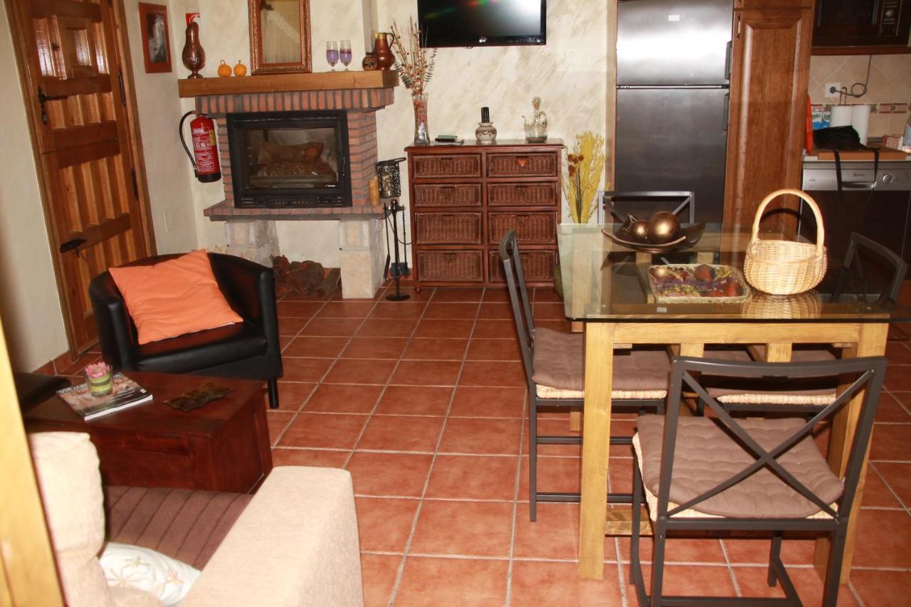 Casitas De La Velilla Country house